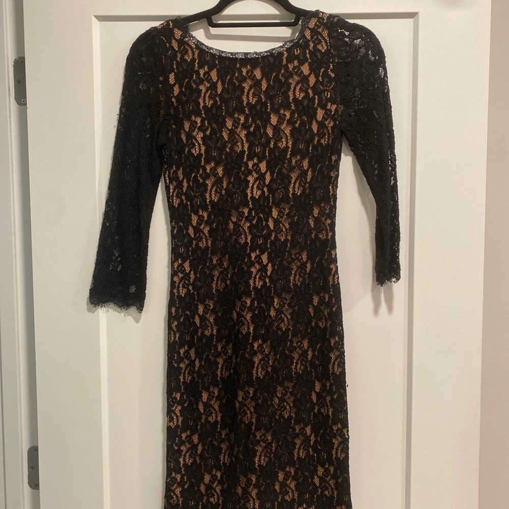 Aritzia T Babaton black fitted mini dress